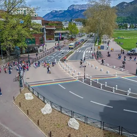 L'instant Paquier 3 Etoiles - Vieille Ville, Face Au Lac, 6 Personnes Apartment